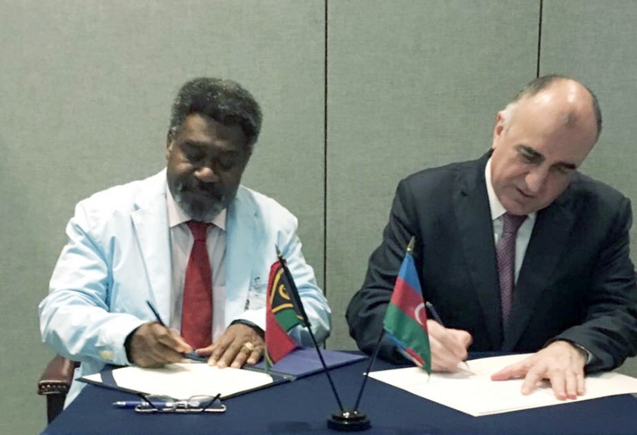 Azərbaycan və Vanuatu arasında diplomatik münasibətlərin qurulmasına dair birgə kommunike imzalanıb