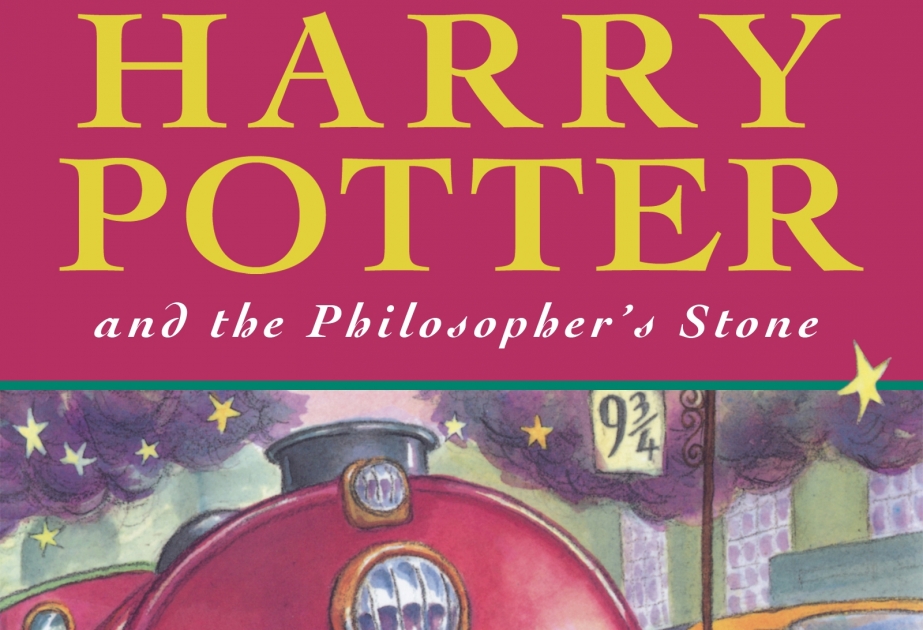Harri Potter haqqında kitabın ilk nəşri rekord qiymətə satılıb