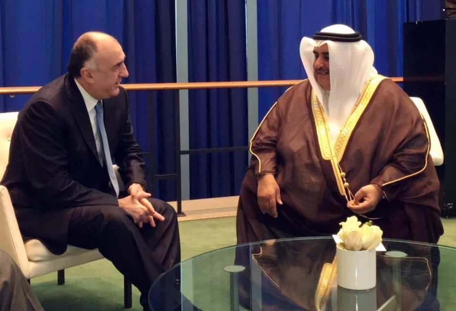 Azerbaijan, Bahrain discuss how to develop bilateral relations