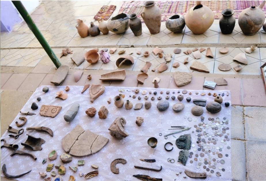Около 400 образцов материальной культуры переданы в Джалилабадский музей