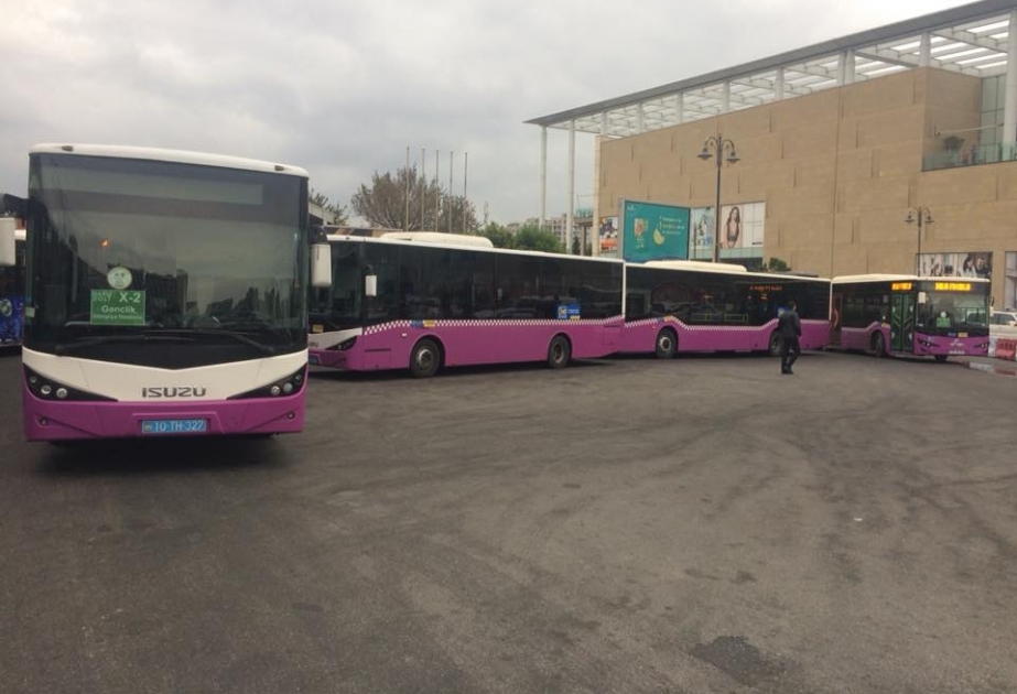 “Qarabağ”–“Roma” matçını izləyəcək tamaşaçıların avtobuslarla Bakı Olimpiya Stadionuna daşınmasına başlanılıb