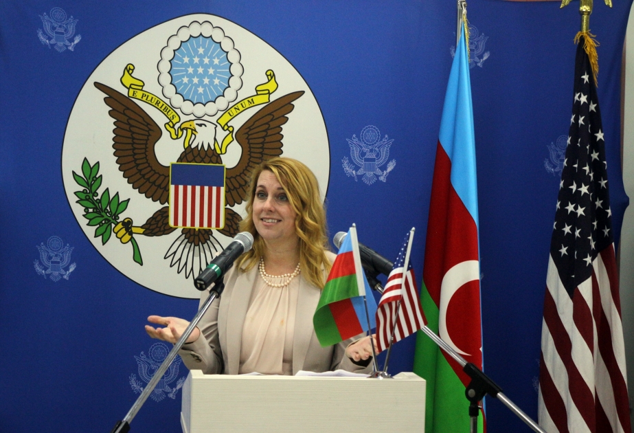 Haydi Smit: ABŞ Azərbaycanda mədəniyyət və təhsil proqramlarını hər zaman dəstəkləyir