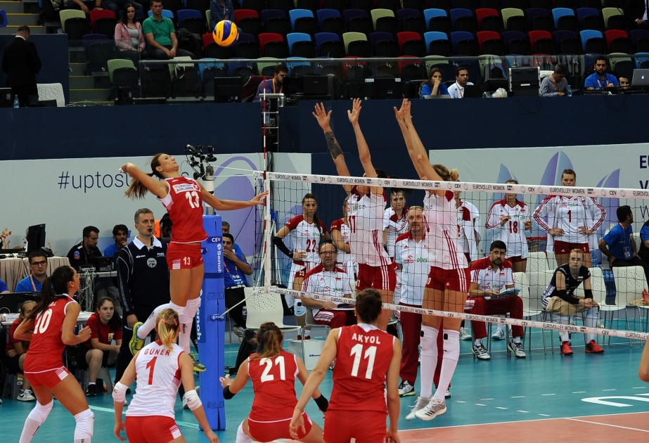 Turkey through to EuroVolley quarterfinals for remake of pool matchup with Russia