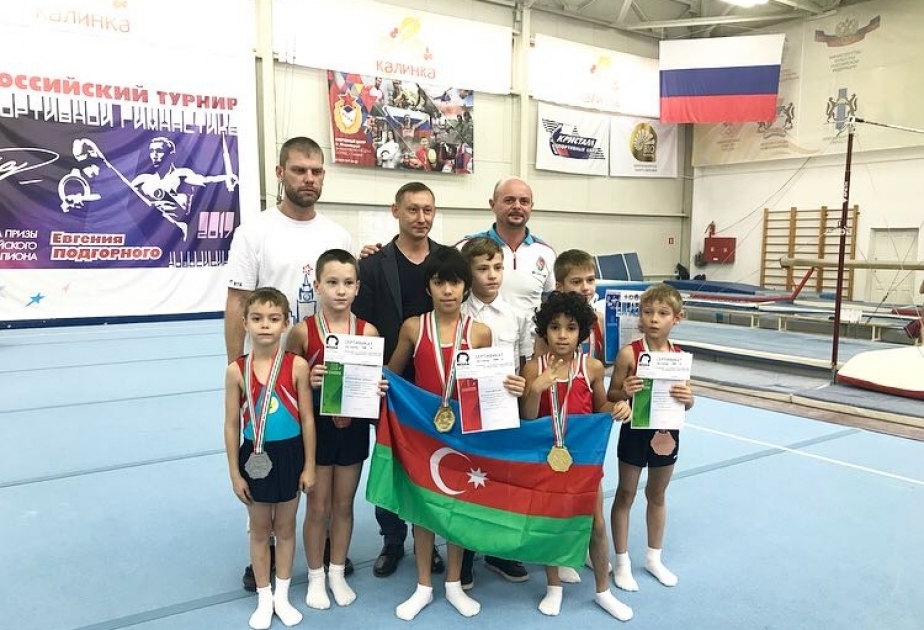 Azərbaycan gimnastları Olimpiya çempionu Yevgeni Podqornının mükafatlarına sahib olublar