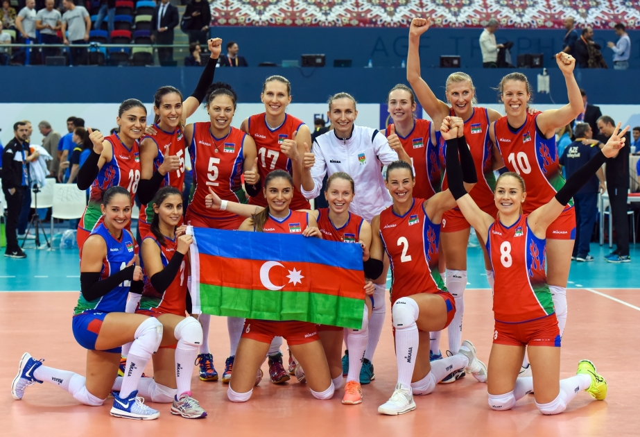 بطولة أوروبا لكرة الطائرة للسيدات: أذربيجان – ألمانيا 3-0  الرئيس علييف يشاهد بالملعب برفقة السيدة الأولى مهربان علييفا مباراة تأهل أذربيجان لنصف النهائي