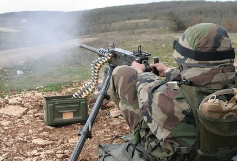 Les troupes arméniennes continuent de tirer sur les positions azerbaïdjanaises