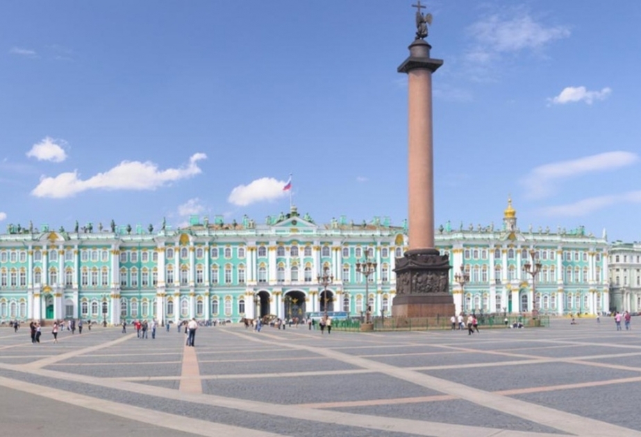 В Баку состоялся семинар «Мосты культуры: Санкт-Петербург-Баку»