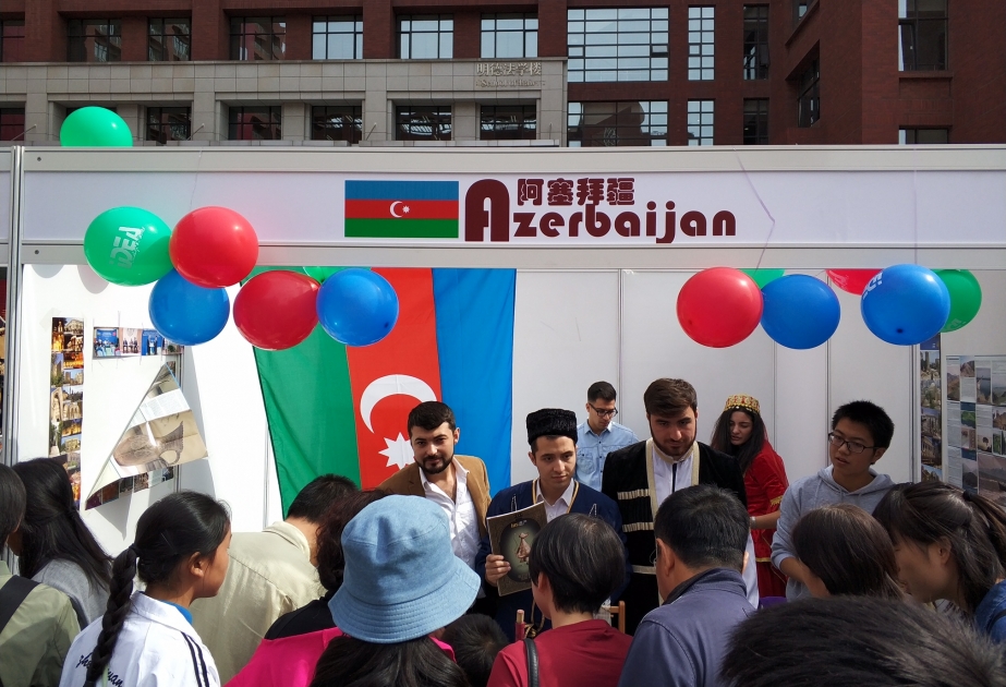 Azərbaycan Çində tələbələrin beynəlxalq mədəniyyət festivalında təmsil olunub