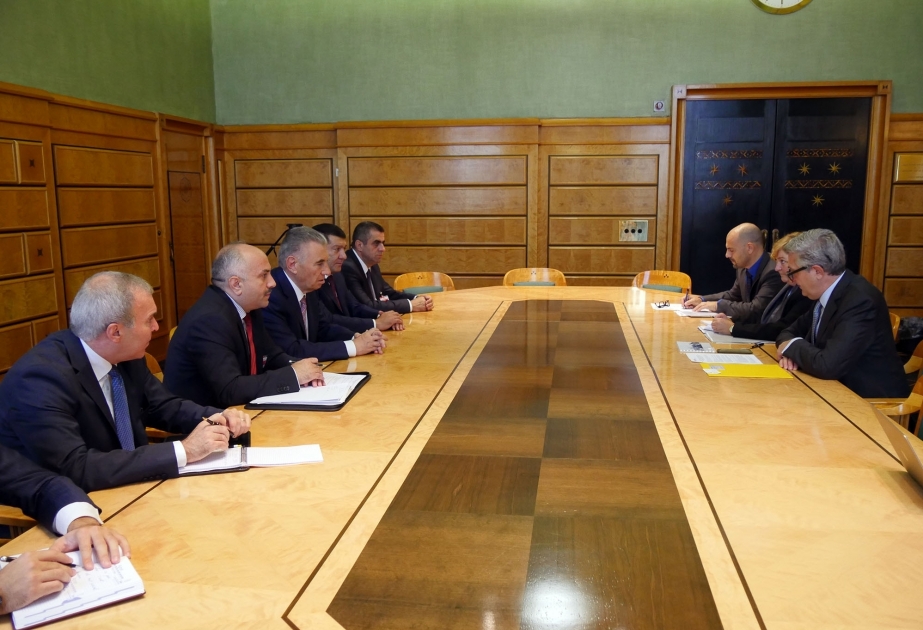 Government of Azerbaijan, UNHCR discuss cooperation