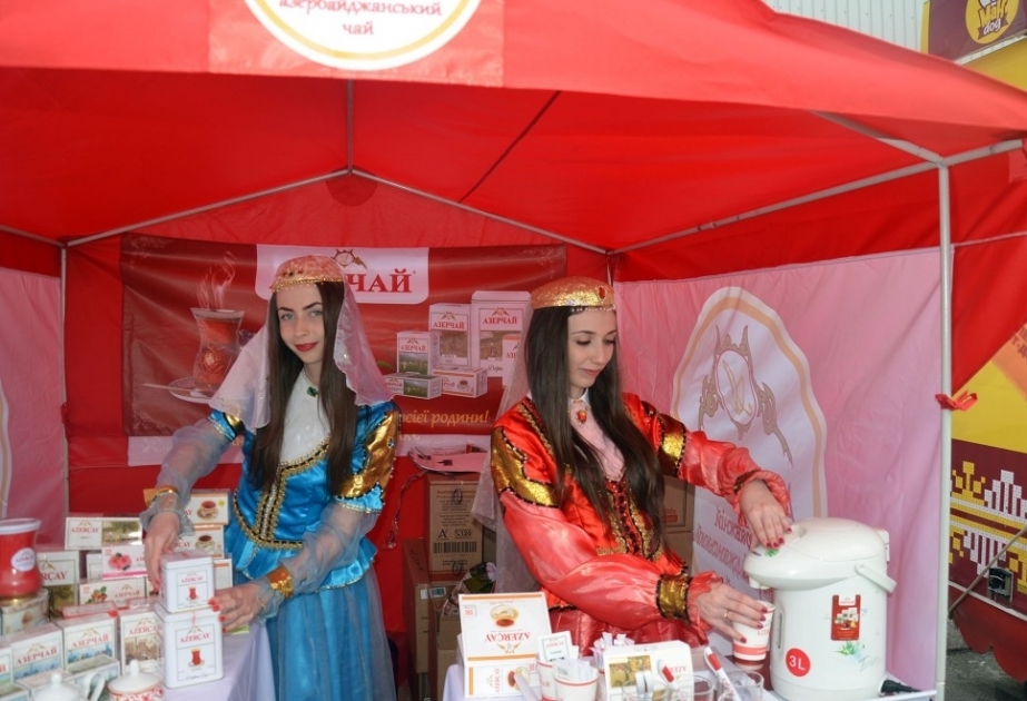 Растут продажи азербайджанского чая в Украине