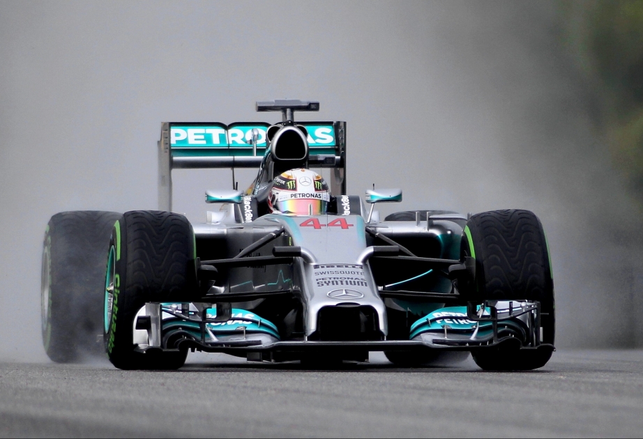 Lewis Hamilton sichert sich für Formel-1-Rennen in Japan Pole Position