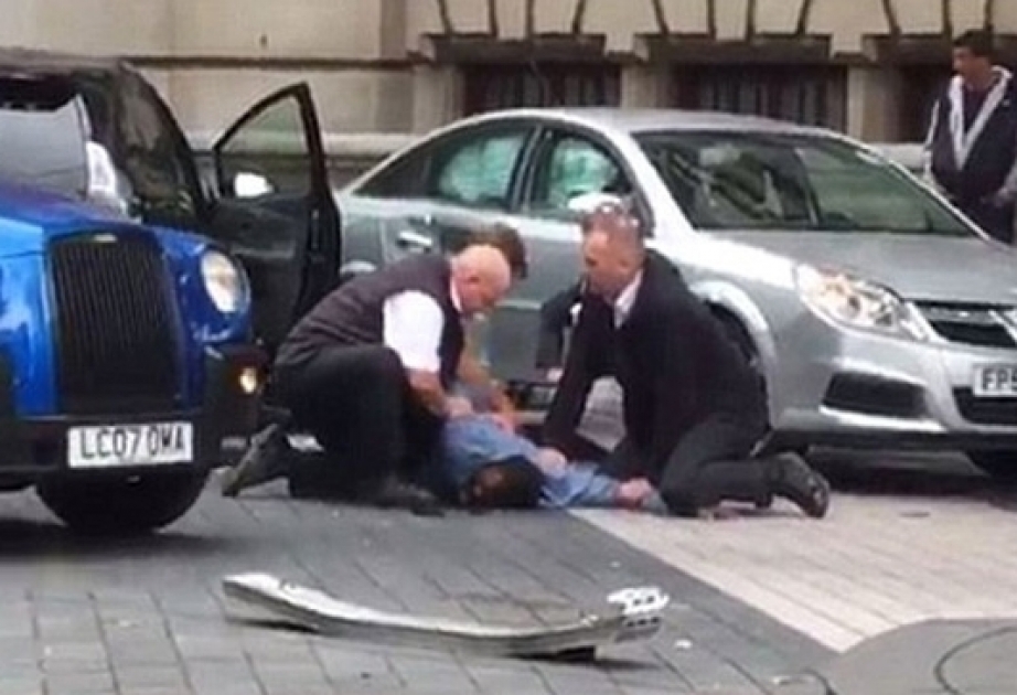 London: Auto fährt Fußgänger an - mehrere Verletzte