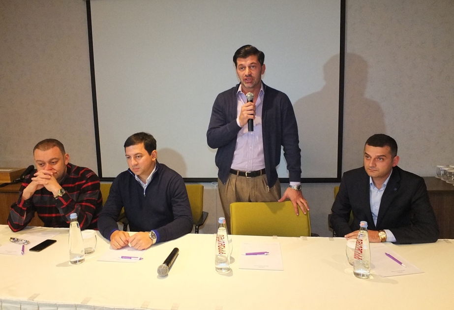 Gürcüstanın hakim partiyasının Tbilisi şəhər meri vəzifəsinə namizədi azərbaycanlılarla görüşüb
