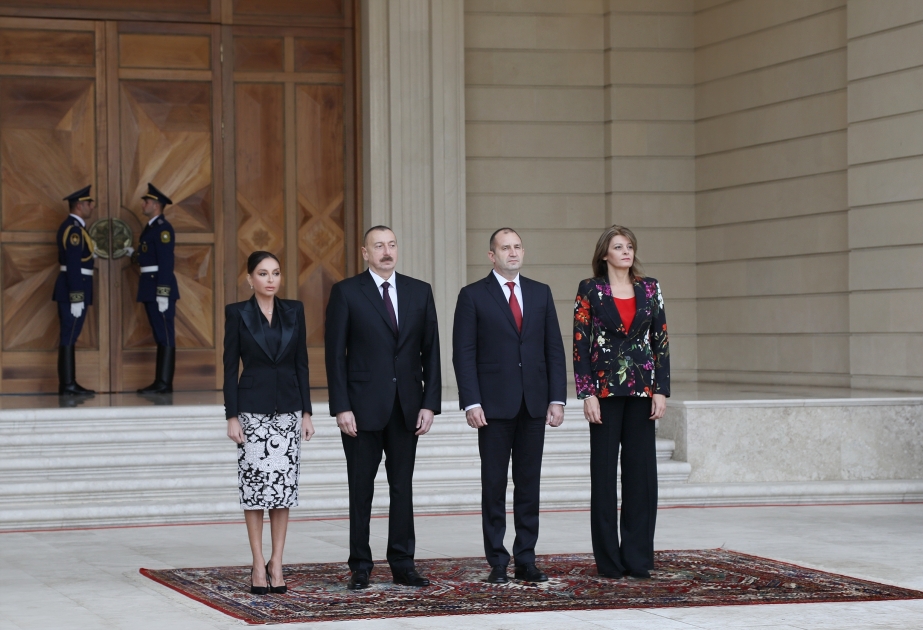 Cérémonie d’accueil officiel du président bulgare Roumen Radev VIDEO