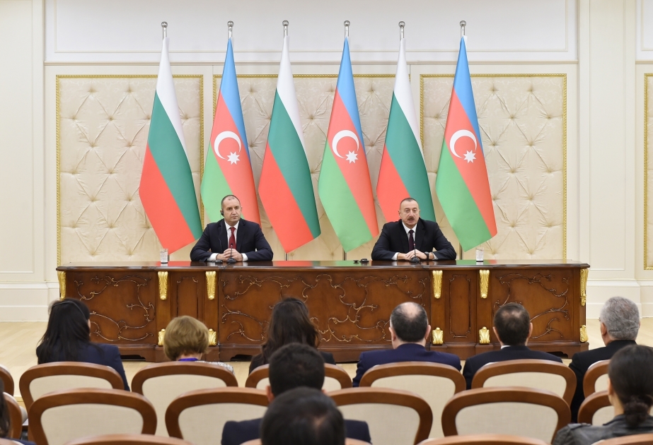 President Ilham Aliyev and President Rumen Radev made press statements VIDEO