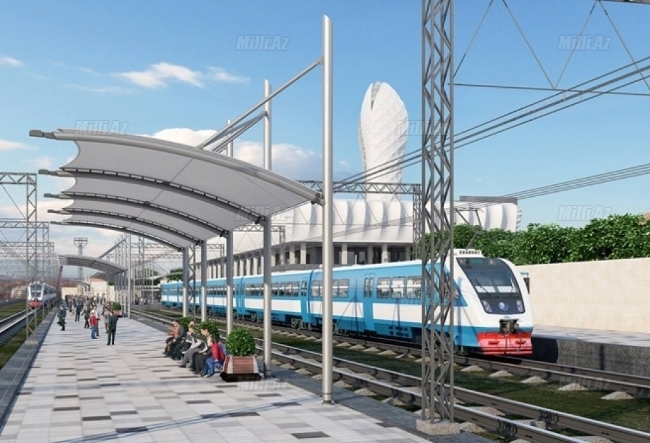 Dəmiryolçular Bakı-Tbilisi-Qars dəmir yolu xəttinin açılışı ərəfəsində öz peşə bayramlarını qeyd edirlər