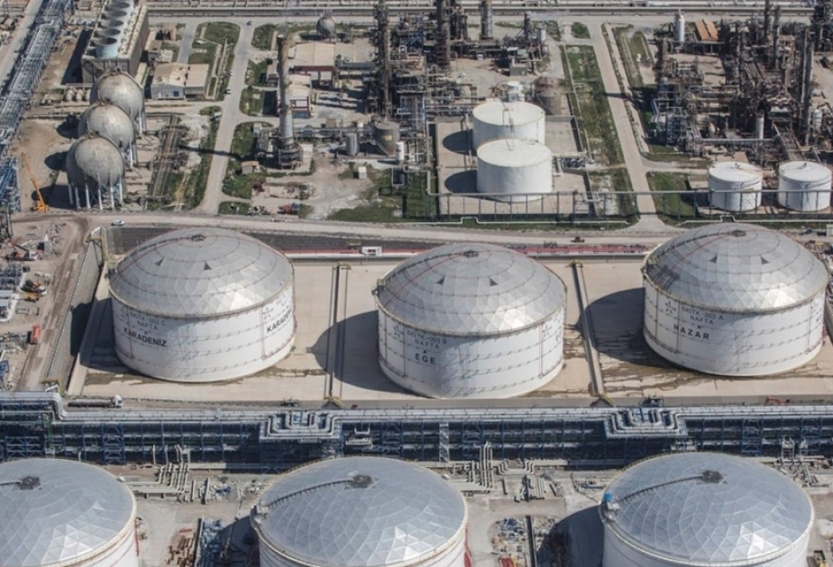 صندوق النفط يبحث زياردة حصة مشاركة أذربيجان في مشروع مصفاة النفط ستار في تركيا