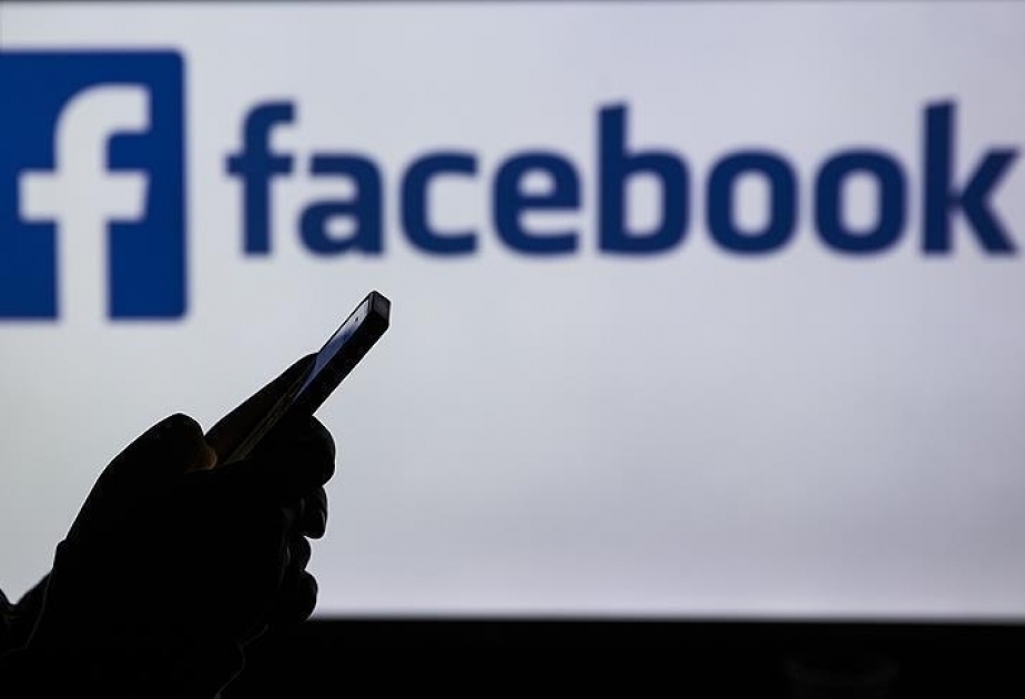 Facebook now lets you order food without leaving Facebook