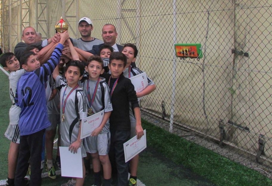 Nərimanov rayonu üzrə məhəllələrarası minifutbol turnirinə yekun vurulub