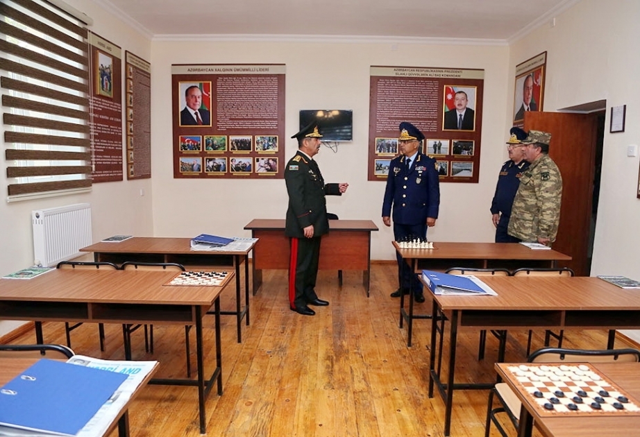 Azerbaijani defense minister views combat readiness of new anti-aircraft missiles