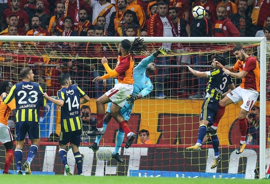 İstanbul derbisi: "Qalatasaray"-"Fənərbağça" oyununda hesab açılmayıb