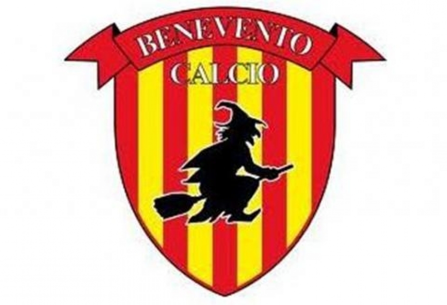 İtaliyanın “Benevento” klubu baş məşqçisi ilə yollarını ayırıb