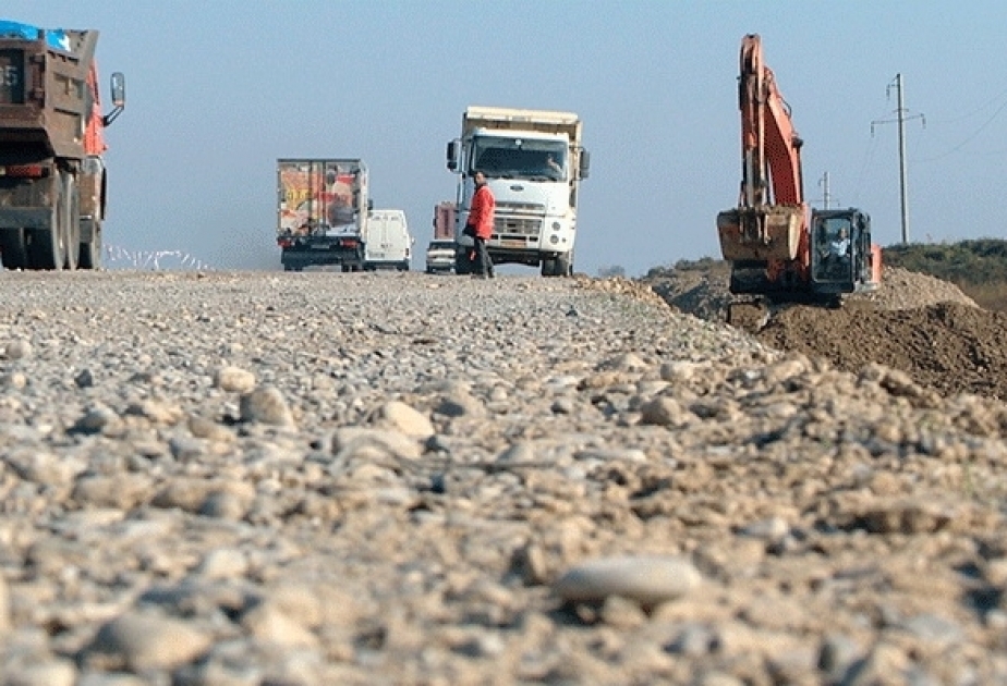5,7 millions de manats alloués pour la consruction routière à Goranboy