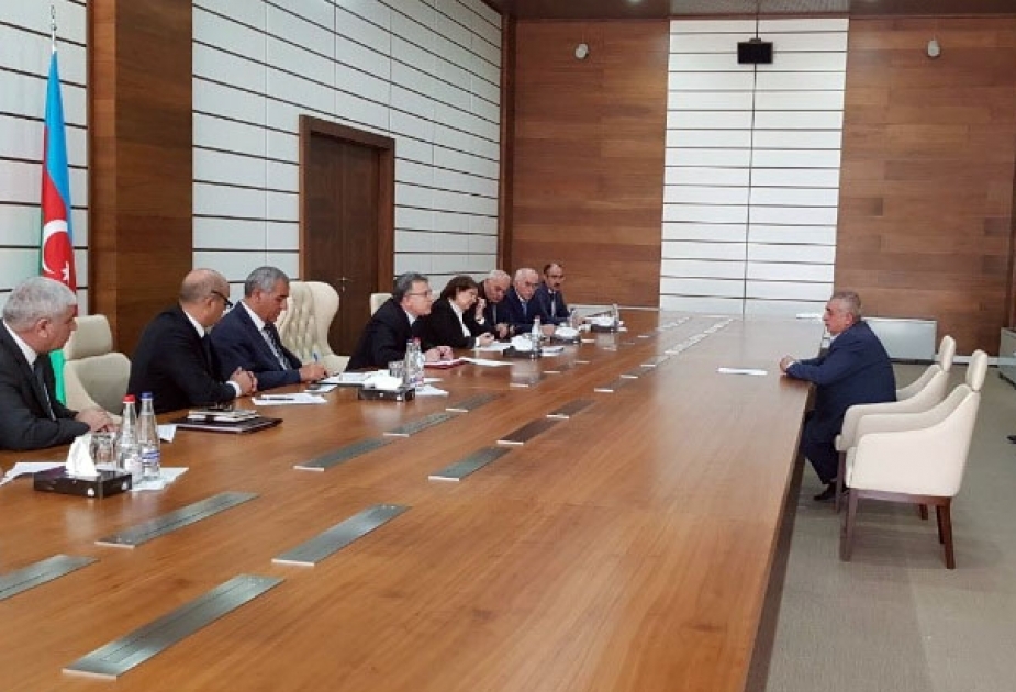 Ekologiya və təbii sərvətlər naziri Şəmkir rayonunda vətəndaşları qəbul edib