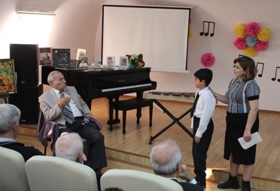 Tanınmış musiqiçi ilə görüş