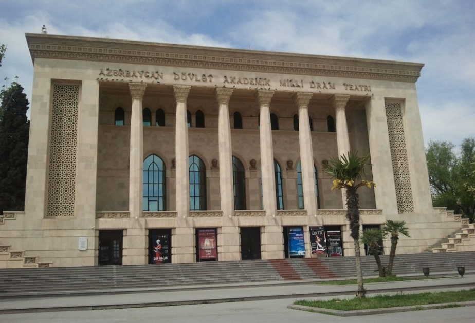 Teatrsevərlər gələn ay Milli Dram Teatrında maraqlı tamaşalar izləyəcək