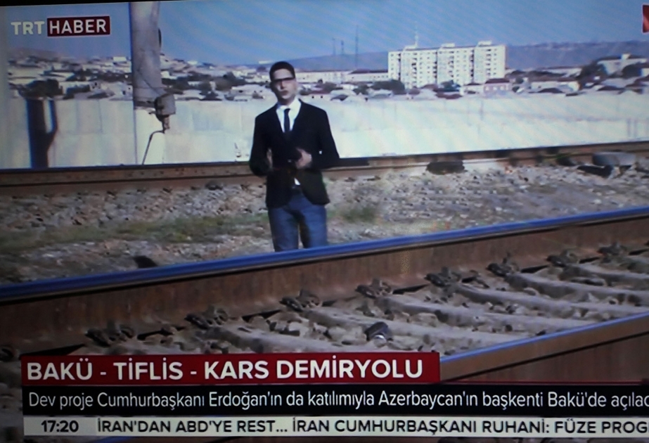 TRT HABER: Bakı-Tbilisi-Qars dəmir yolu xətti qədim İpək yolunun polad magistrallar üzərində bərpasıdır