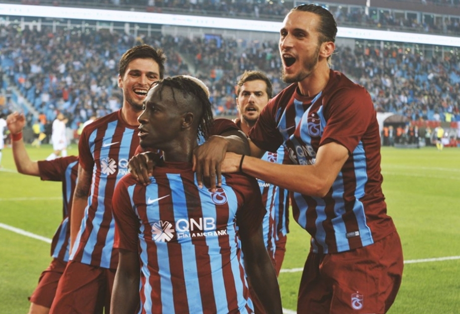 Türkiyə Super Liqasının lideri "Qalatasaray" bu mövsüm ilk dəfə çempionatda məğlub olub