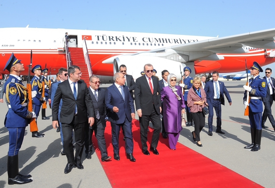 Turkish President Recep Tayyip Erdogan arrives in Azerbaijan