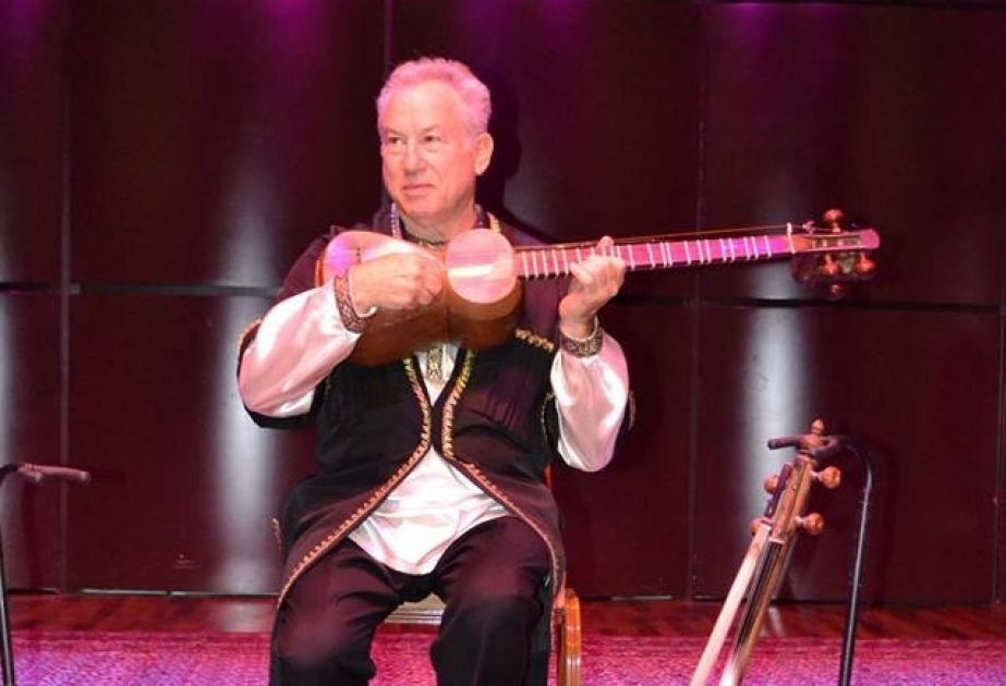 Amerikalı Cefri Verbak Bakıda konsert verib