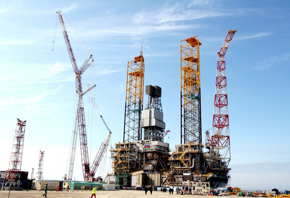 Azeri Light oil price increases on world markets