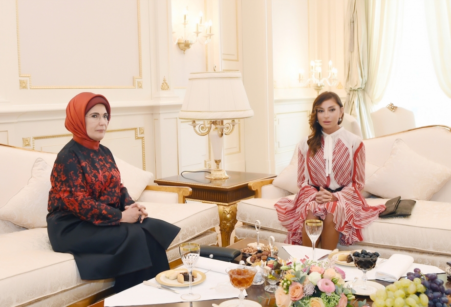 Rencontre des premières dames d’Azerbaïdjan et de Turquie
