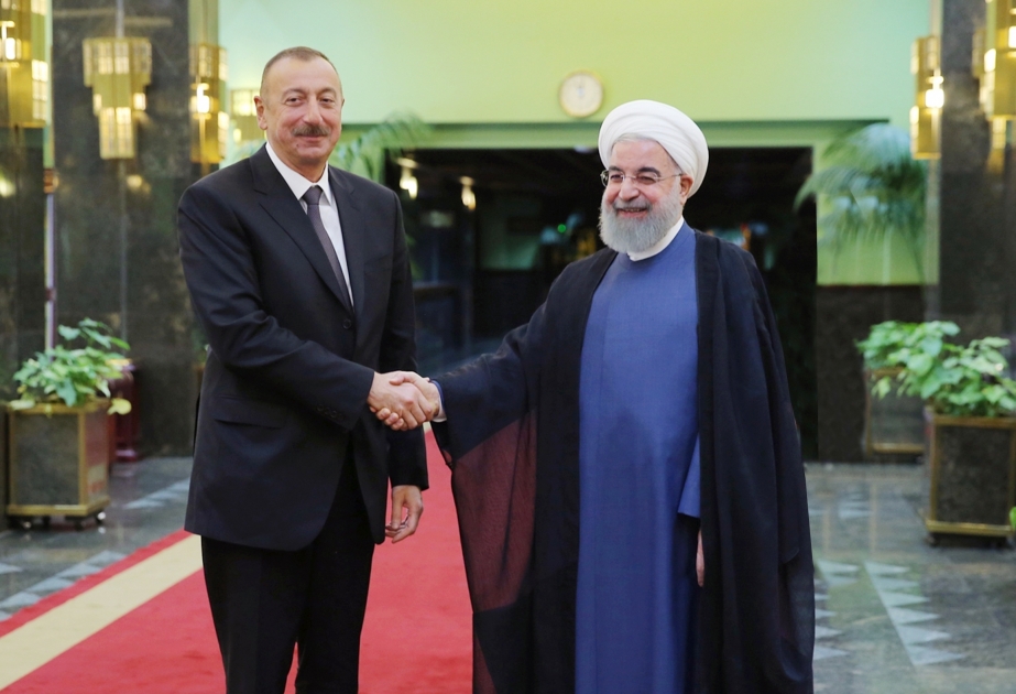 Entretien du président Ilham Aliyev avec son homologue iranien Hassan Rohani VIDEO