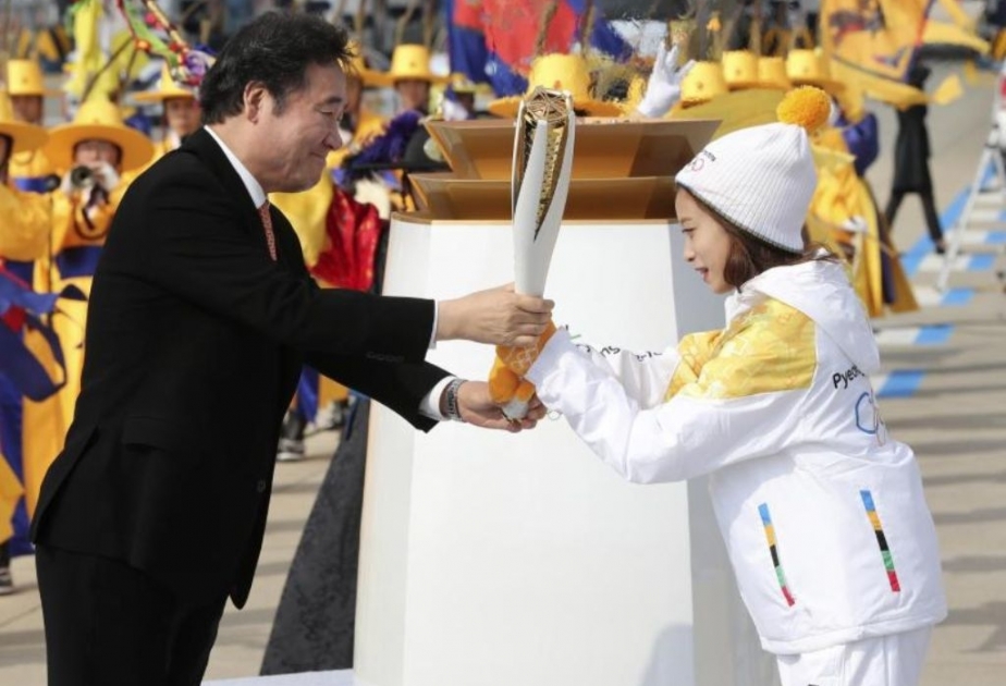 Winterspiele 2018 in Pyeongchang: Olympische Flamme trifft in Südkorea ein
