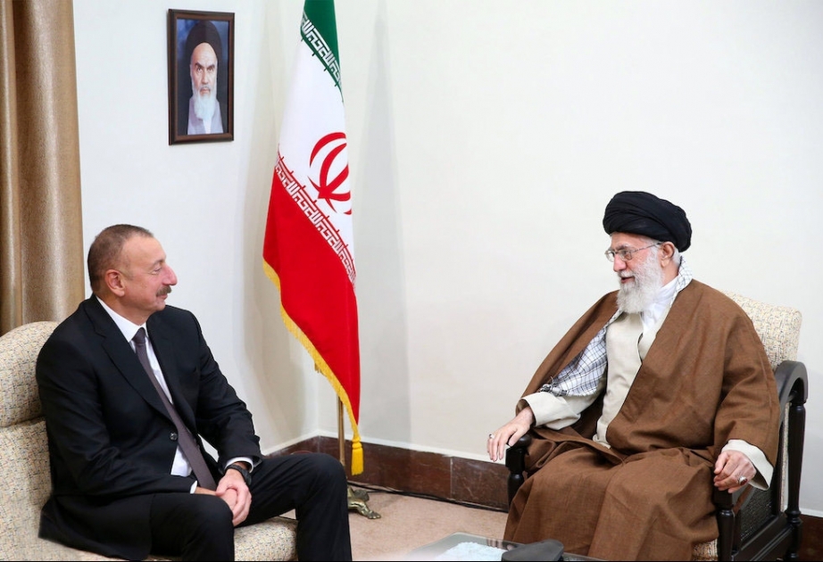 伊利哈姆·阿利耶夫总统与伊朗最高领袖赛义德·阿里·哈梅内伊举行会晤