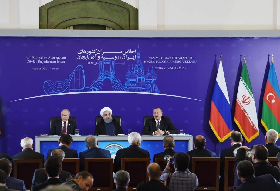 Teheran: Präsidenten von Aserbaidschan, Iran und Russland treten mit Erklärungen für Presse auf VIDEO