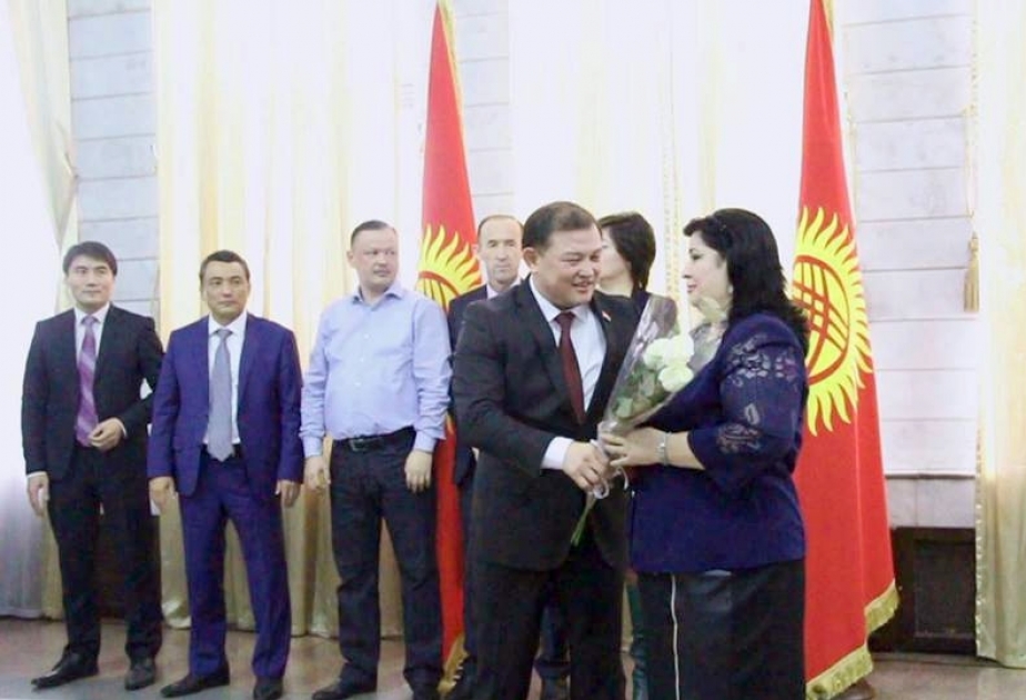 Soydaşımız Qırğızıstan parlamentinin fəxri fərmanına layiq görülüb