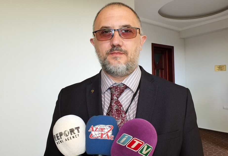 Yevgeni Mixaylov: Azərbaycan dünyada sülhsevər ölkə imici qazanıb