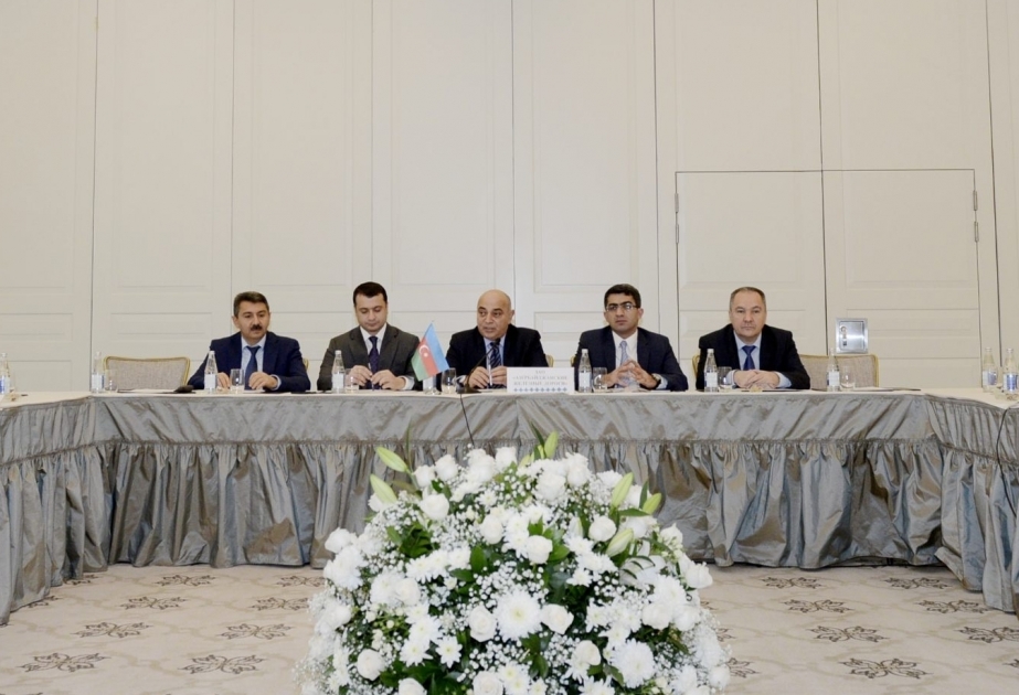 بحث إمكانات نقل الحاويات باتجاه إيران وأذربيجان وروسيا وبلاروس