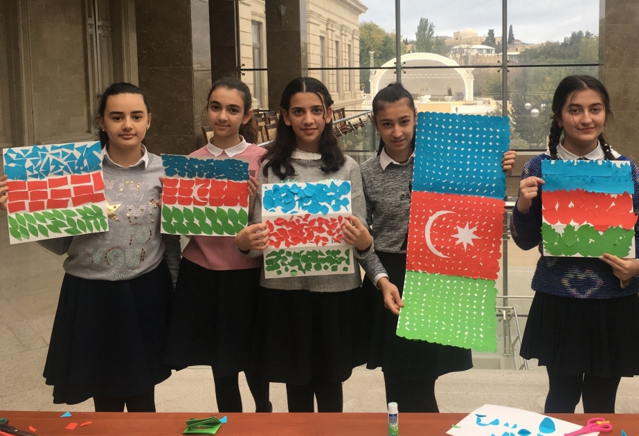 Milli İncəsənət Muzeyində şagirdlər mükafatlandırılıb