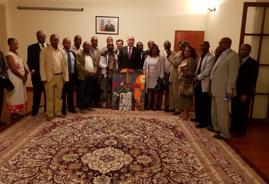 FM Mammadyarov meets with Ethiopian students who studied in Azerbaijan