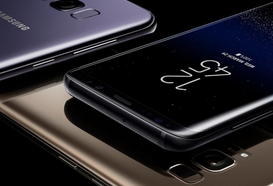 “Samsung Galaxy S9” smartfonunun seriyalı istehsalına dekabrda başlanılacaq