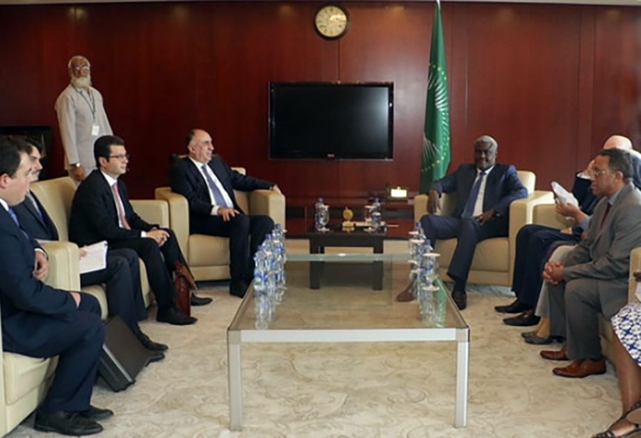 Azerbaijani FM meets with chairperson of African Union Commission
