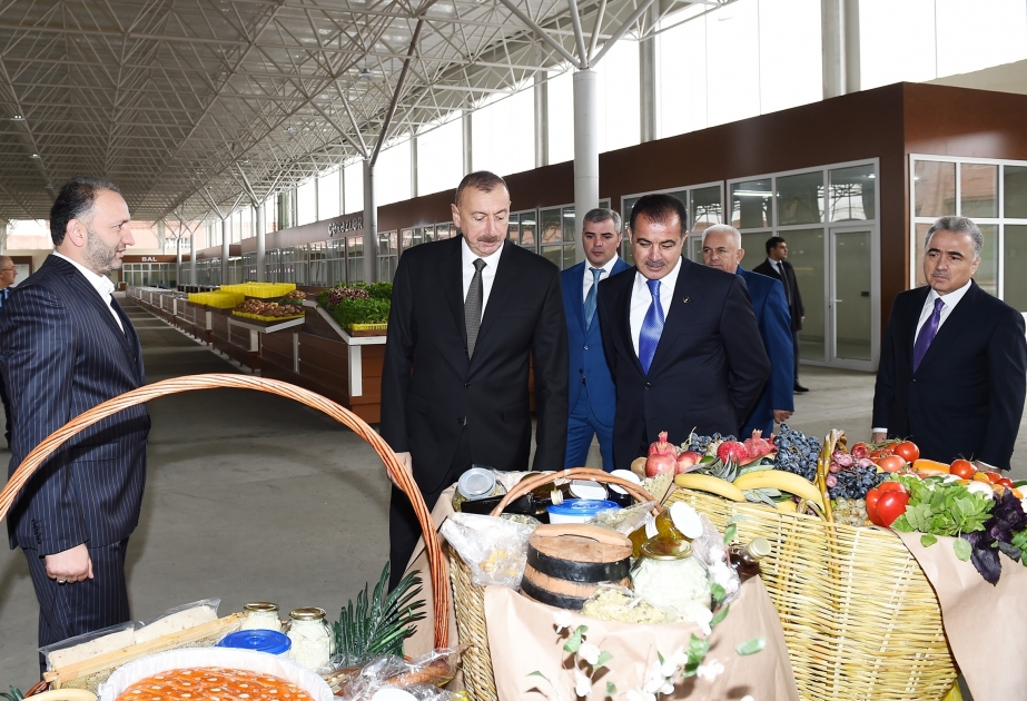 In der Stadt Ganja eröffnet sich Handelskomplex "Grand Qafqaz” VIDEO