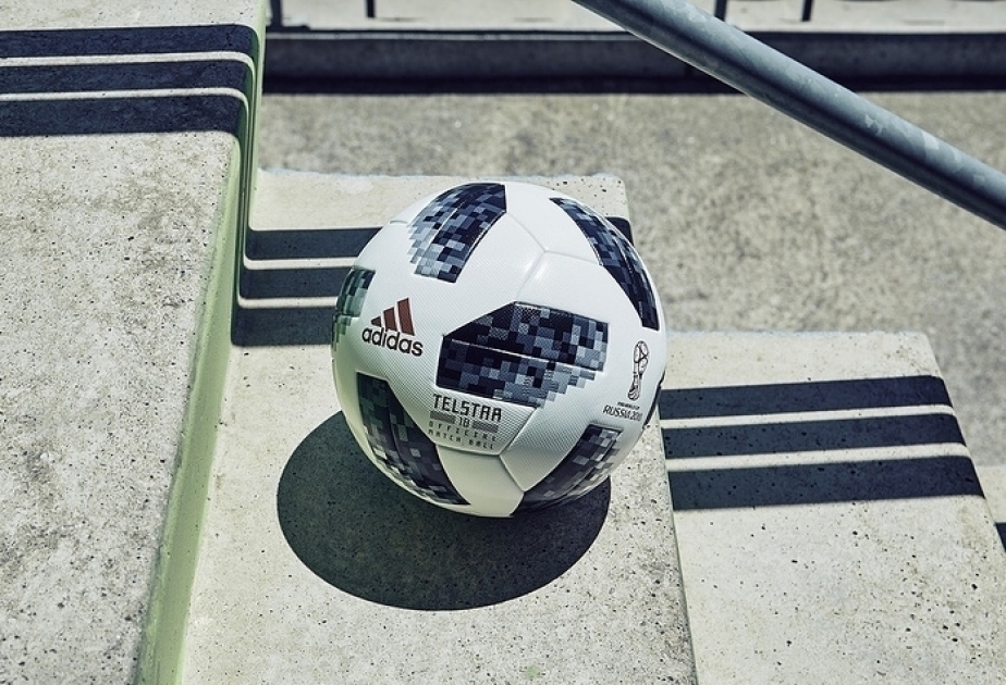 Moskau: Messi und Zidan präsentieren offiziellen WM-Ball 2018