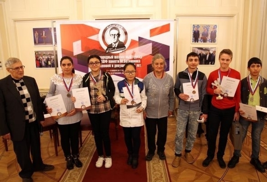 Aserbaidschans Schachspielerin gewinnt internationales Turnier in Moskau